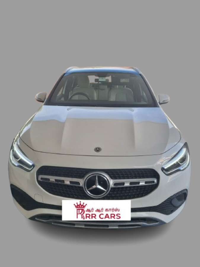 Mercedes Benz GLA 220d 4MATIC AMG Line